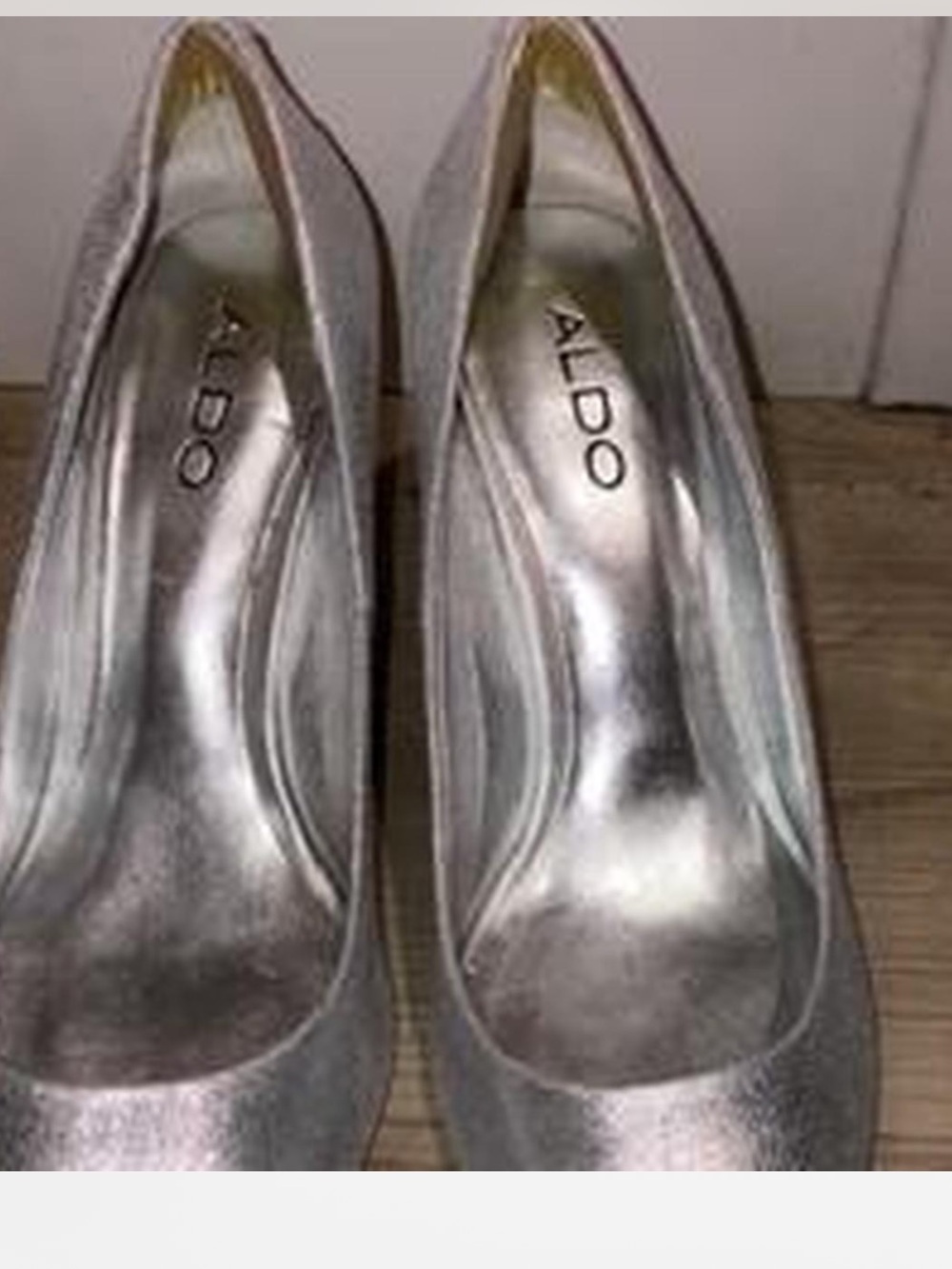 ALDO Silver Metallic soft Leather Peep Toe Heels size 37
